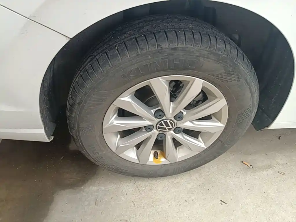 Volkswagen Bora — миниатюра 16
