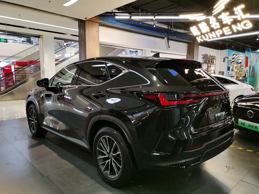 Lexus NX 2023 350h