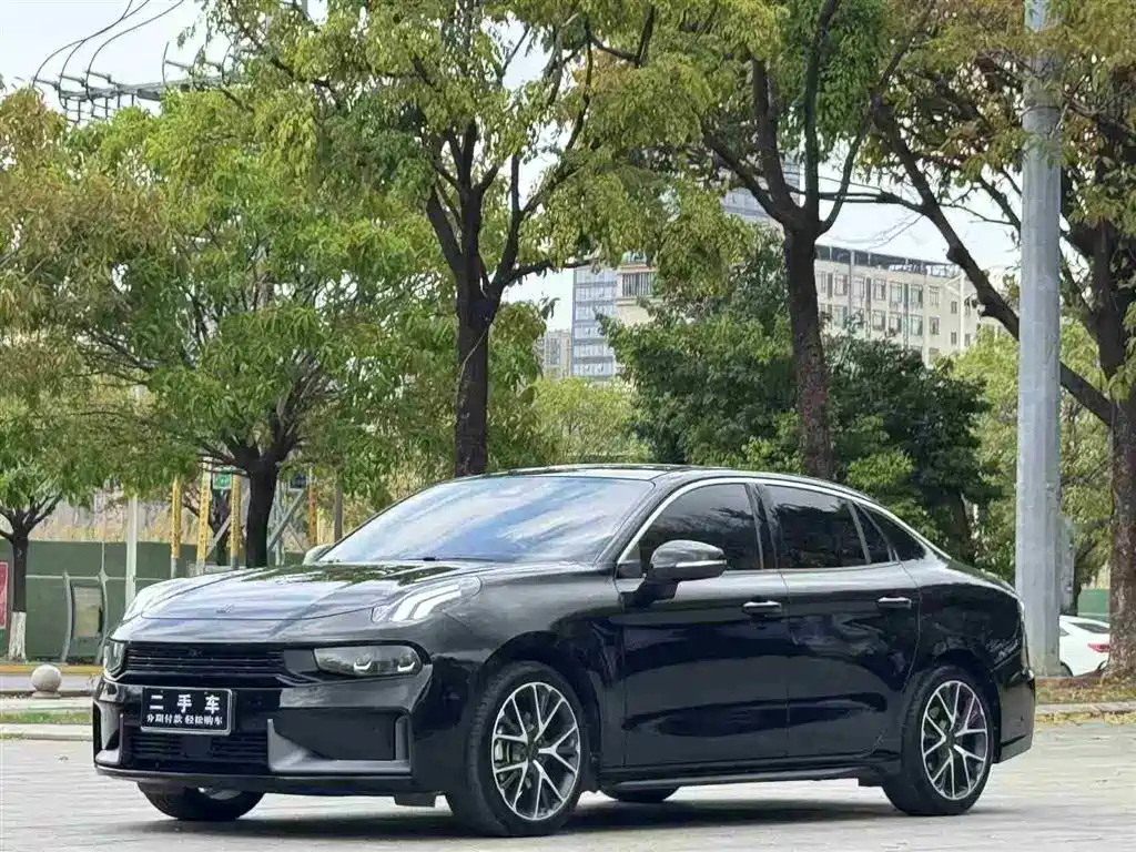 Lynk & Co 03 2020