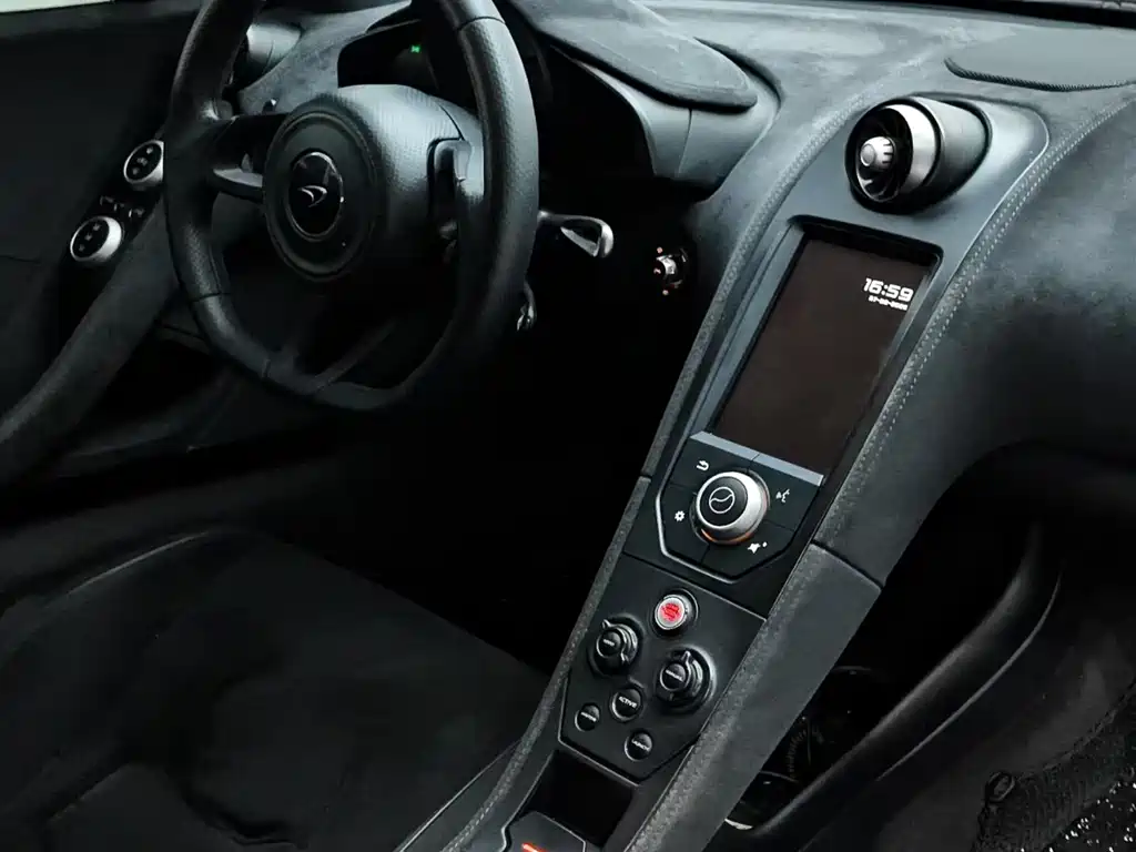 McLaren 650S — миниатюра 8