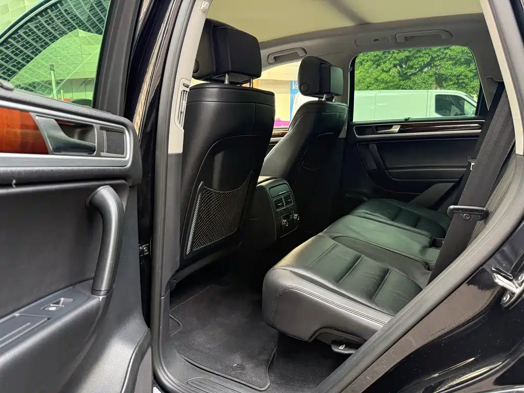 Volkswagen Touareg — миниатюра 9