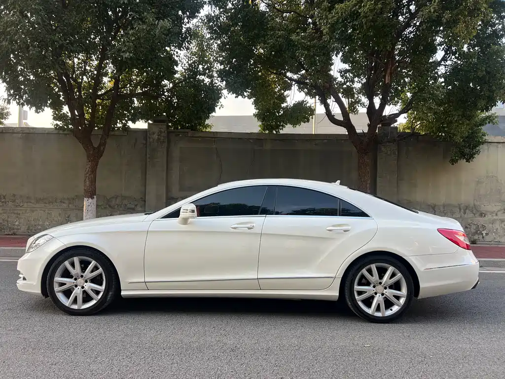 Mercedes-Benz CLS 2012 CLS 300 CGI