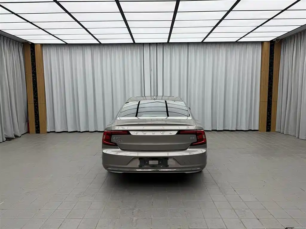 Volvo S90 2021 B5 Luxury
