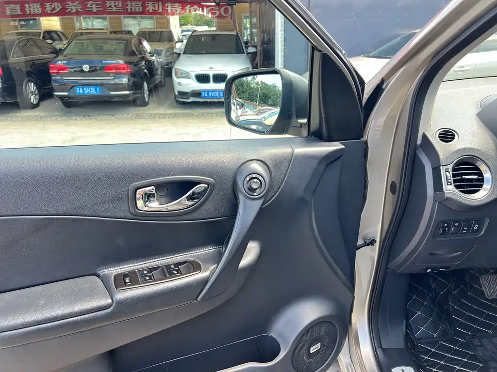 Renault Koleos (Import) — миниатюра 6