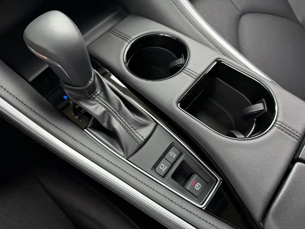 Toyota Avalon 2023 2.0L Luxury