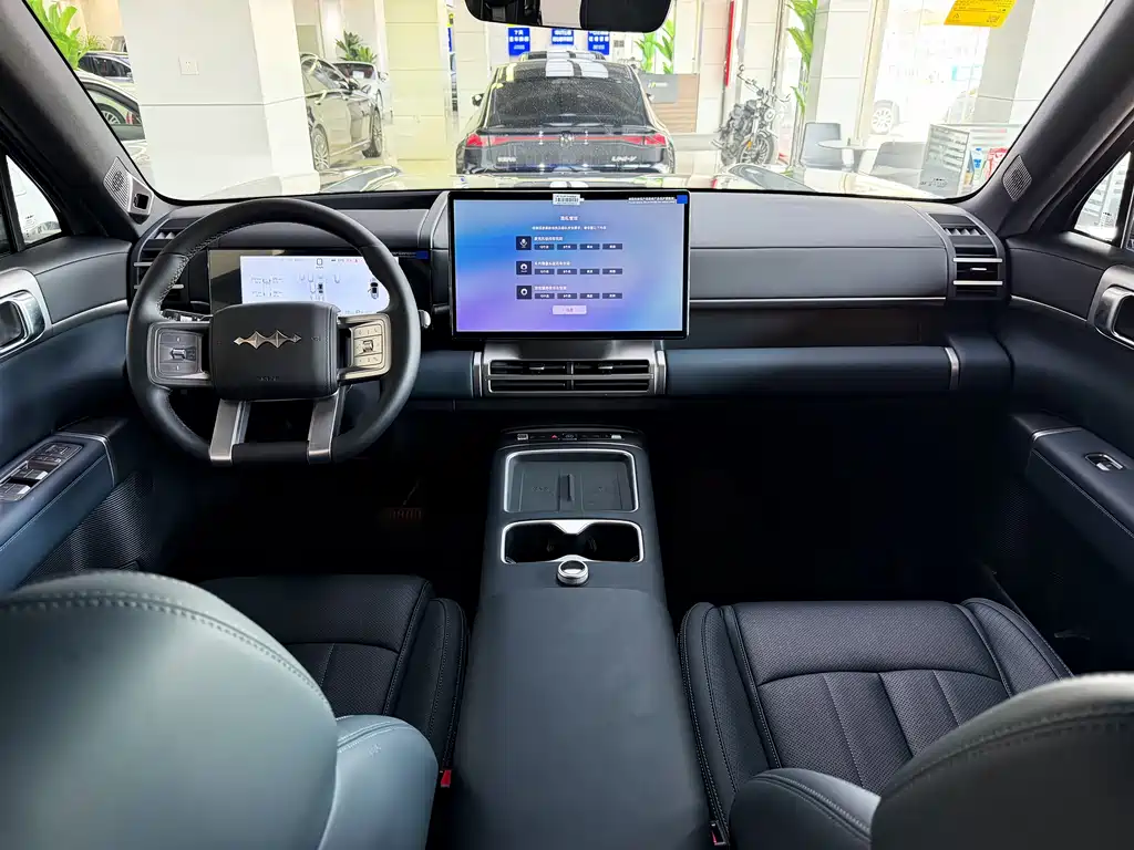 Fangchengbao Leopard 7 7 2025 200KM Max