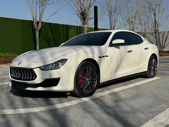 MASERATI GHIBLI 2021