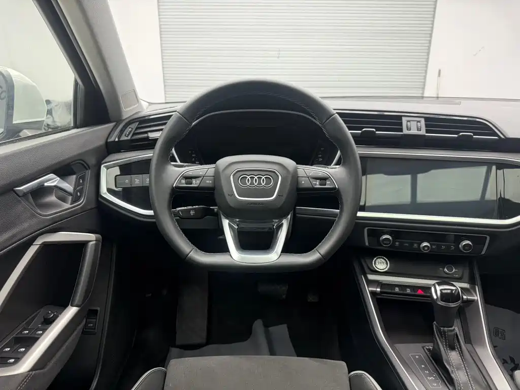 Audi Q3 2022 35 TFSI Fashion