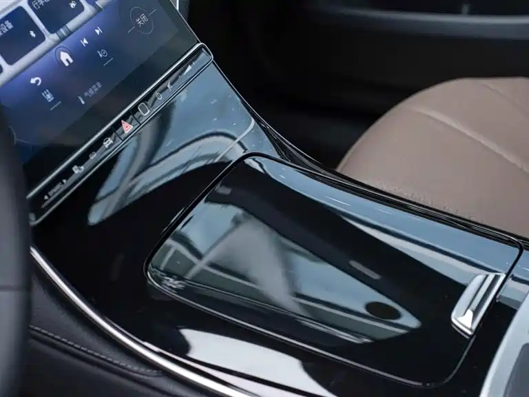 Mercedes-Benz EQE 2025 500 4MATIC
