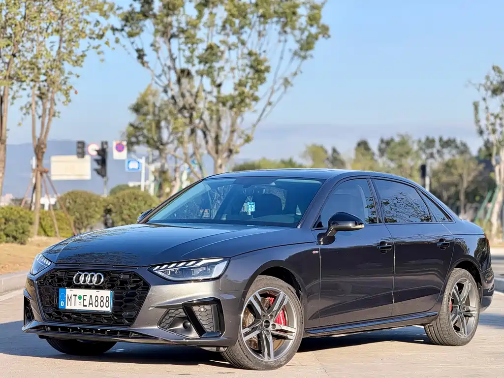 Audi A4L — миниатюра 2