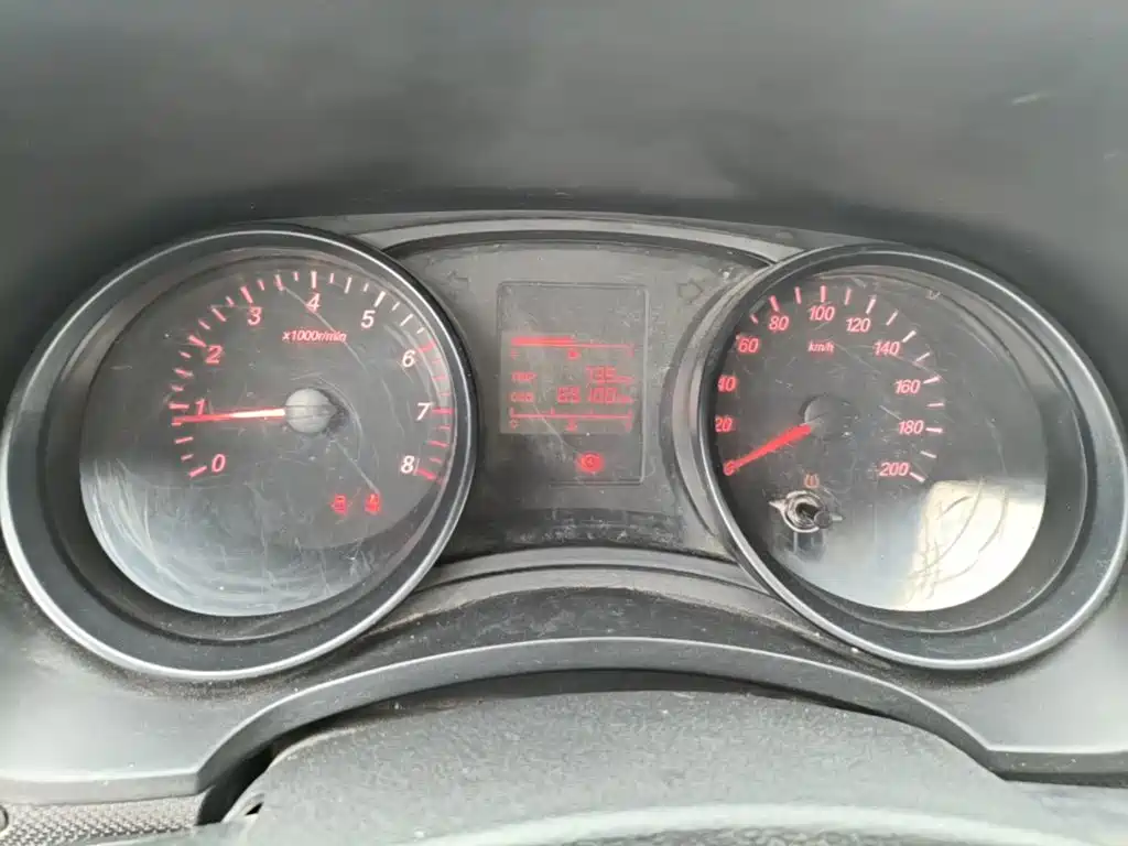 Wuling Hongguang — миниатюра 12