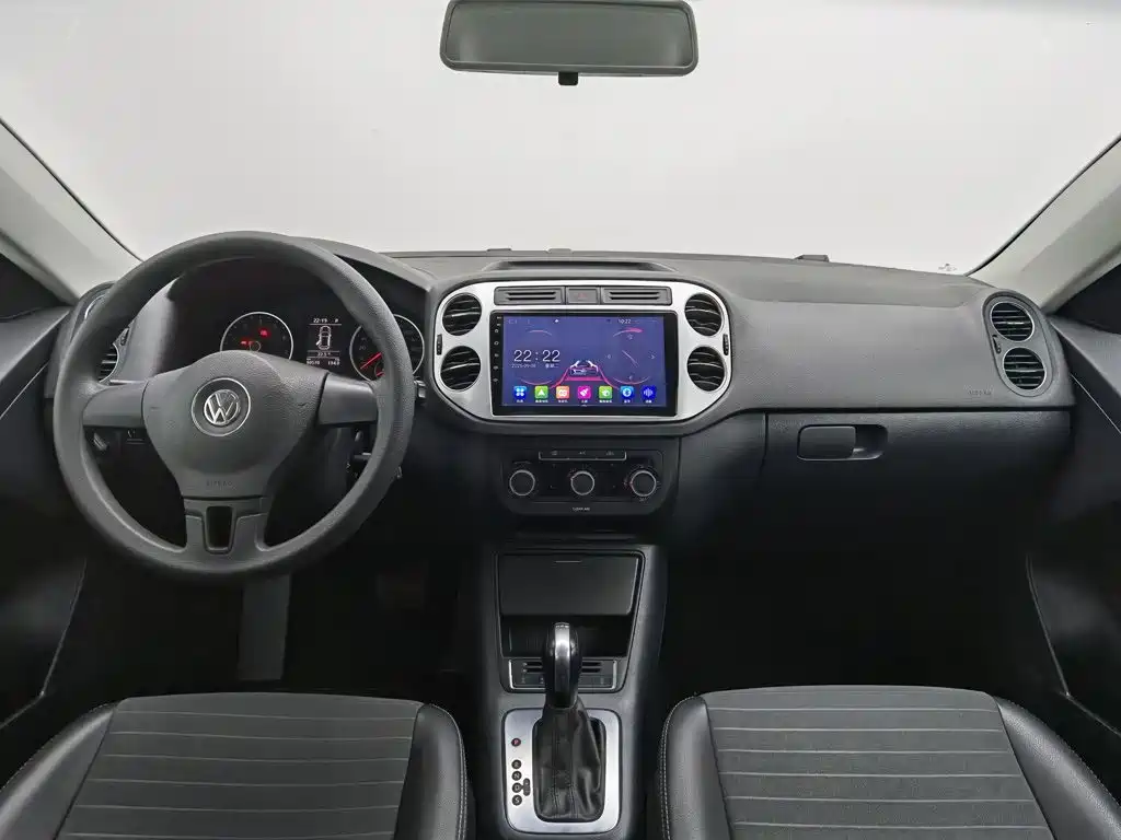 Volkswagen Tiguan — миниатюра 5
