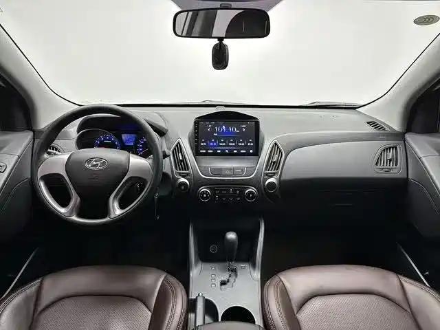 Hyundai BAIC Hyundai ix35 ix35 2015 2.0L AT Comfort IV