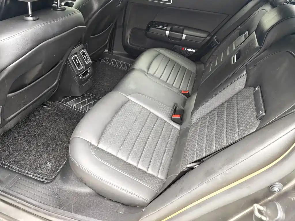 Citroen C6 — миниатюра 7