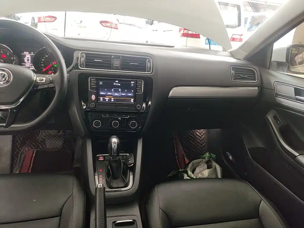 Volkswagen Sagitar — миниатюра 13