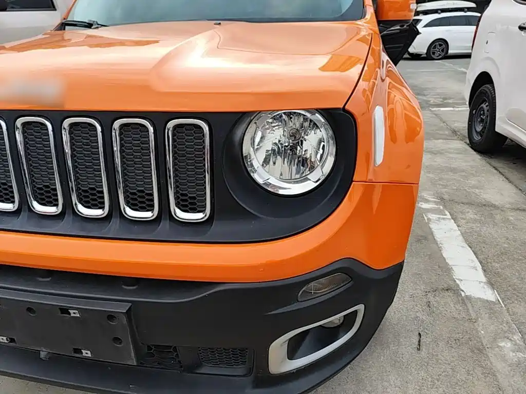 Jeep Renegade — миниатюра 24