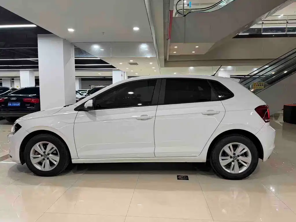 Volkswagen Polo — миниатюра 3