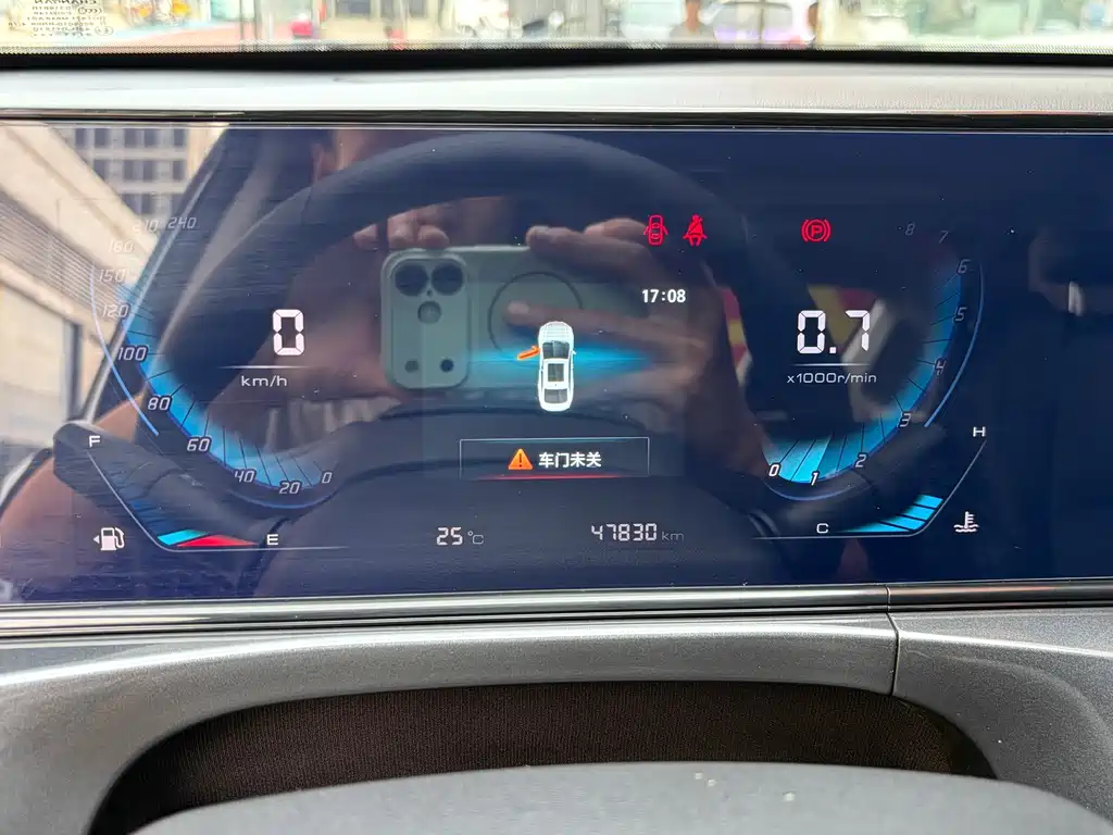 Changan Eado — миниатюра 4