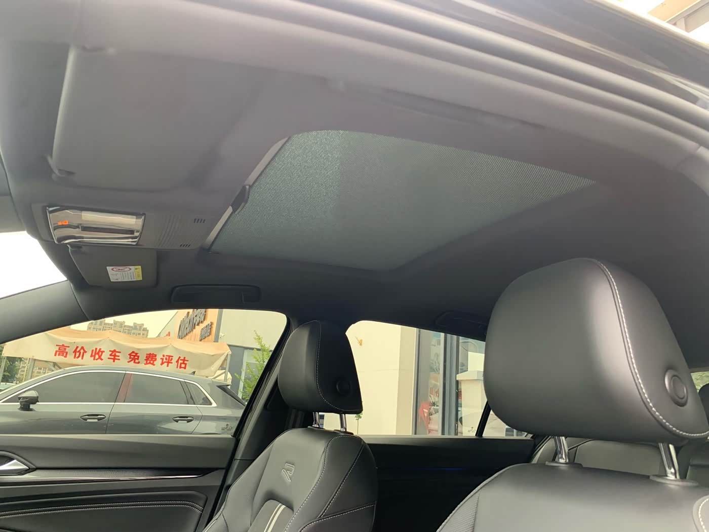 Volkswagen Golf 1.4 л 2023 г. Чёрный, пробег 32000 км