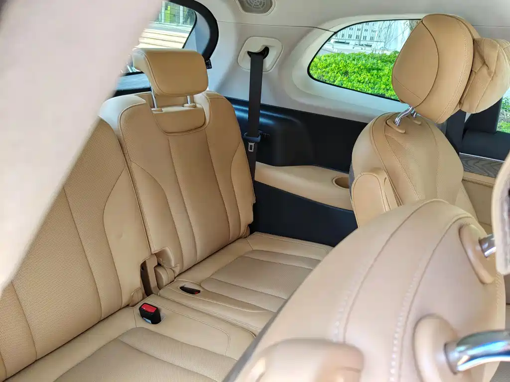 AITO ASK THE WORLD M7