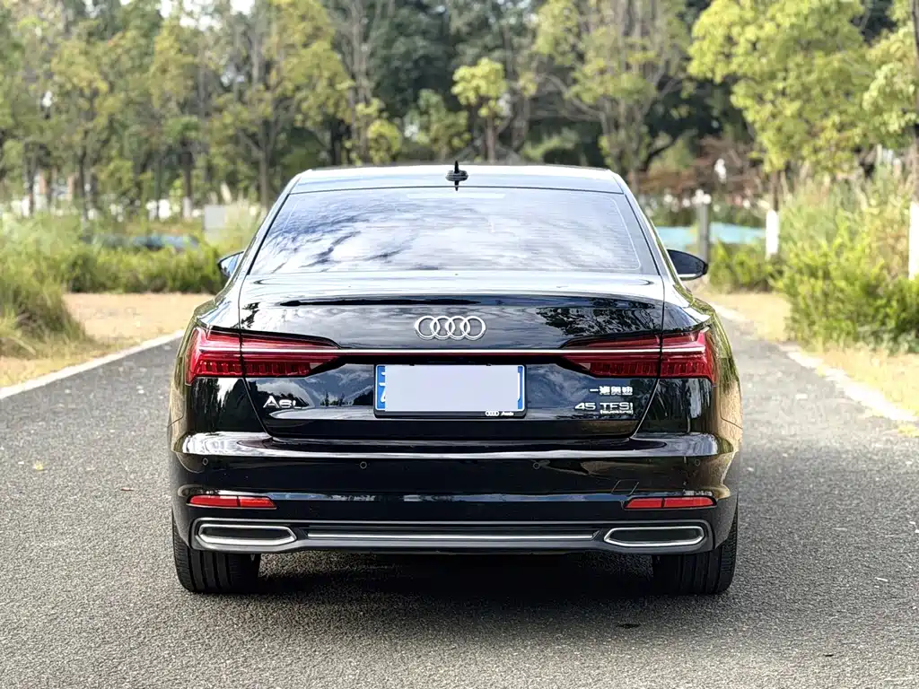 Audi A6L — миниатюра 5