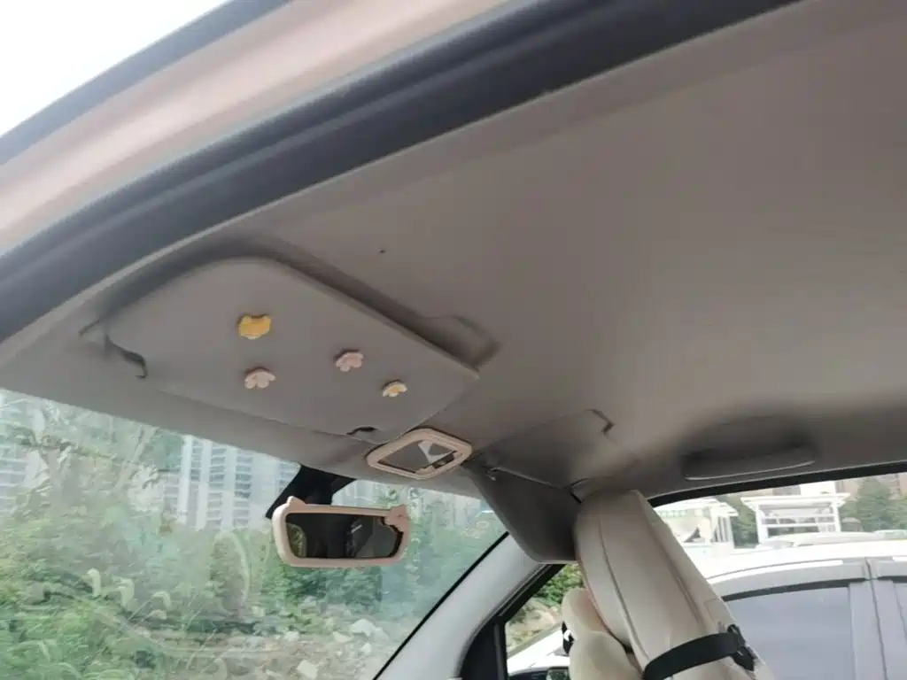 Wuling MINIEV — миниатюра 23