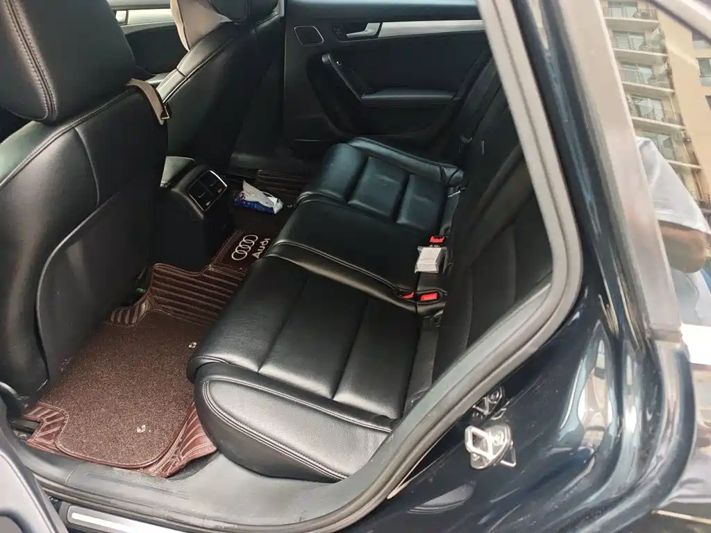 Audi A4L — миниатюра 18