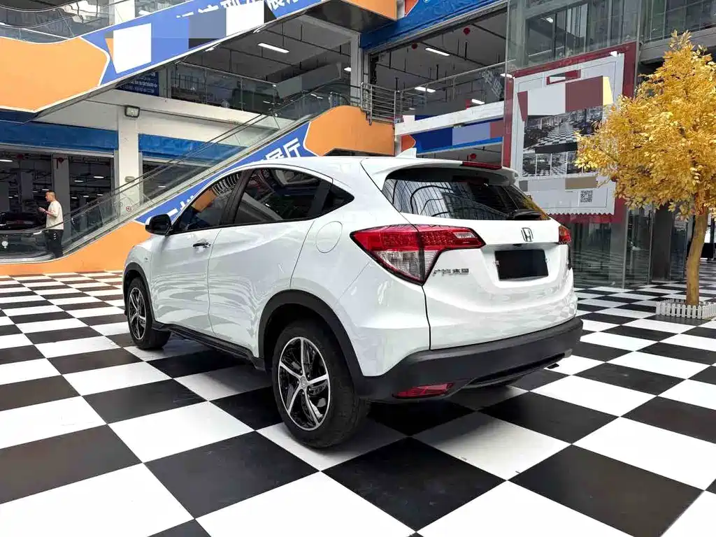 Honda Vezel — миниатюра 16