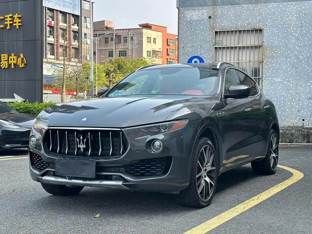Maserati Levante 2017