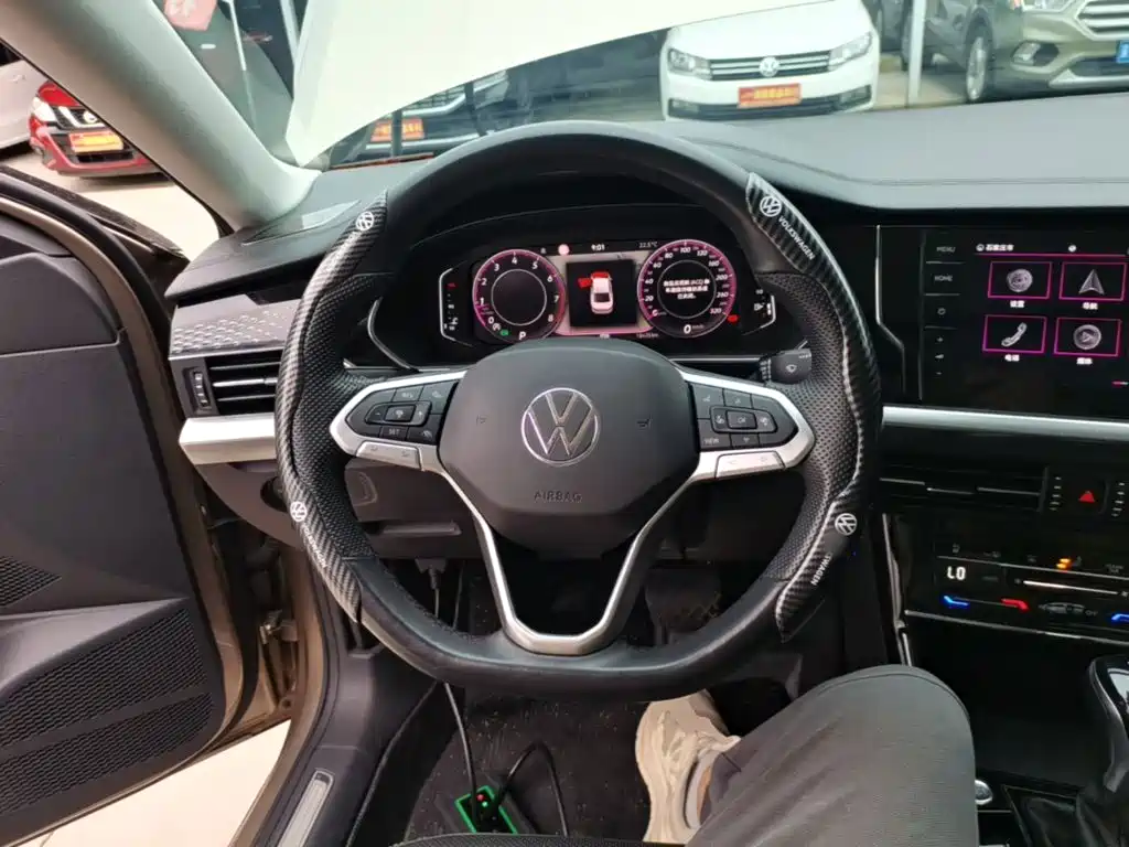Volkswagen Passat — миниатюра 11