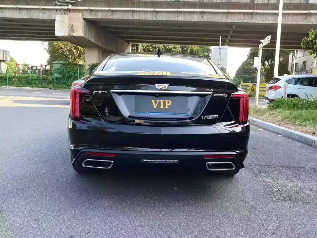 Cadillac CT5 — миниатюра 8