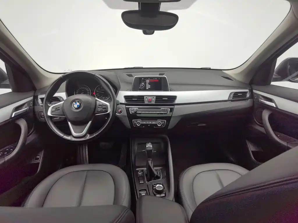 BMW X1 — миниатюра 5