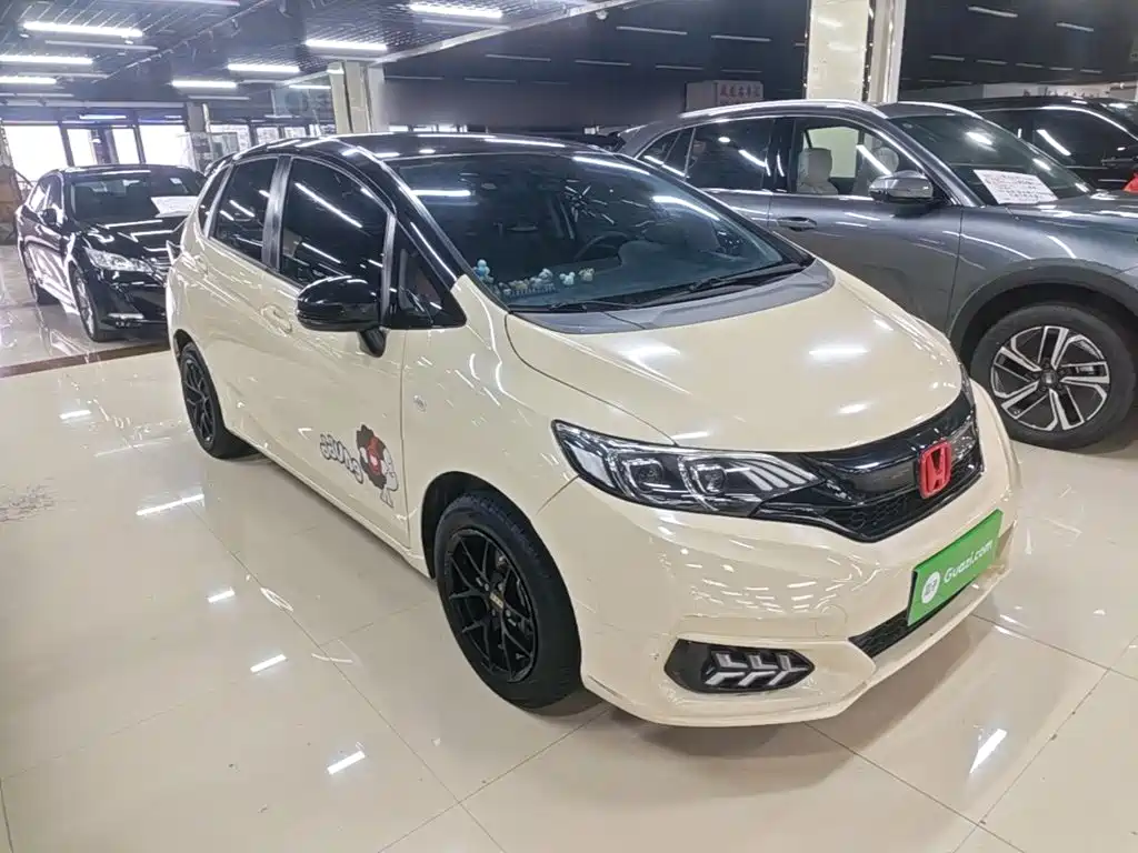 Honda Fit — миниатюра 4