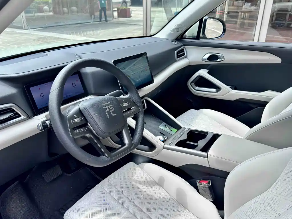 BYD Yuan UP — миниатюра 7