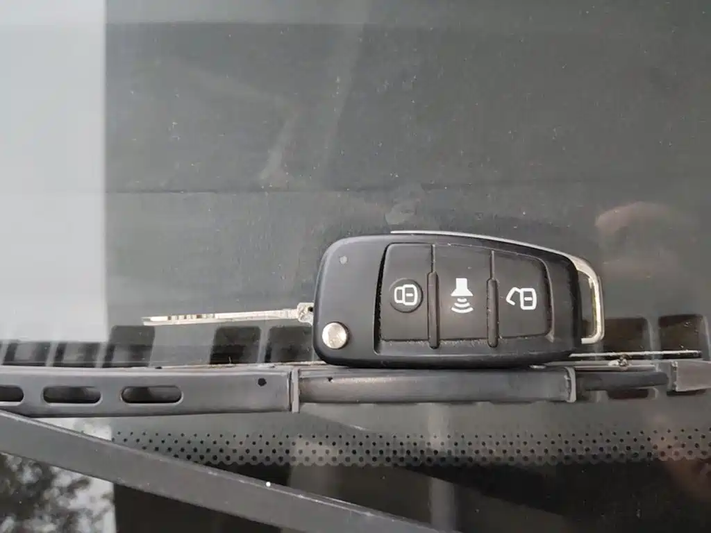 Dongfeng EM27 — миниатюра 9