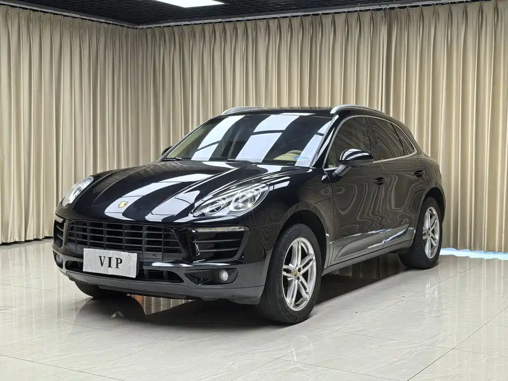 Porsche Macan 2014