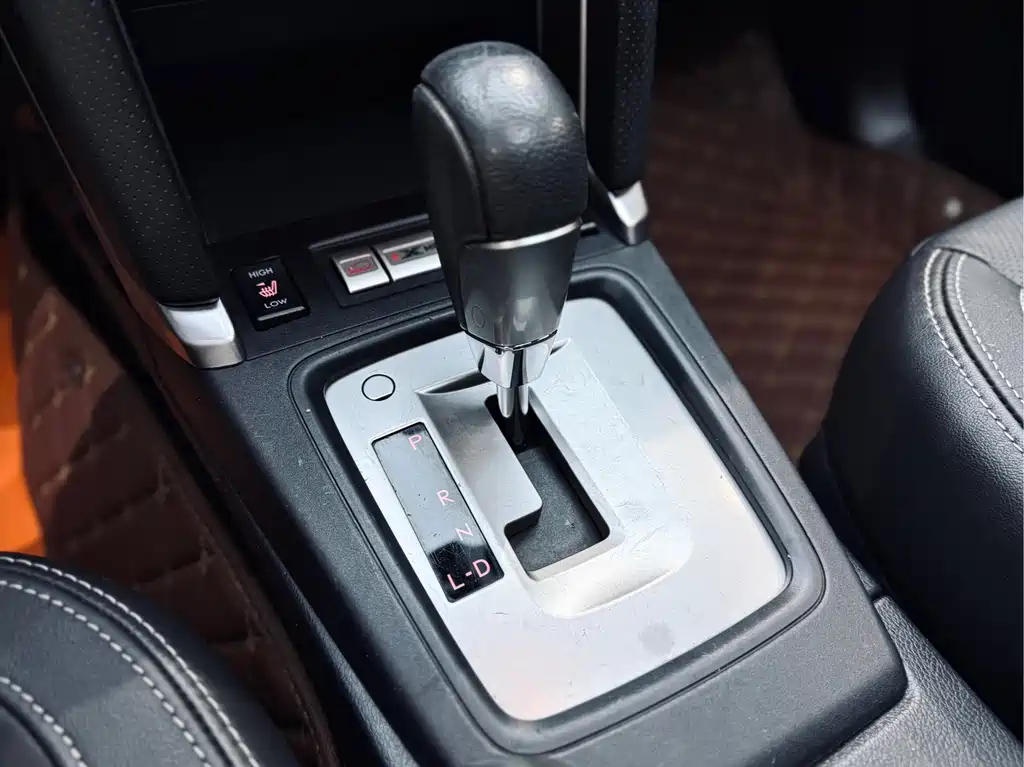 Subaru Forester 2018 2.0i Luxury