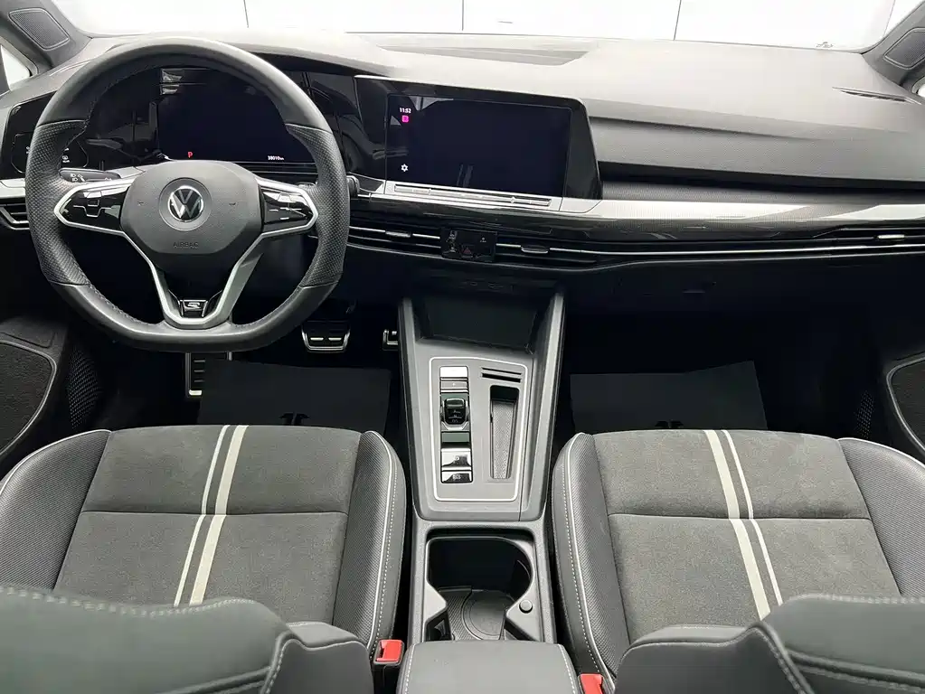 Volkswagen Golf — миниатюра 9