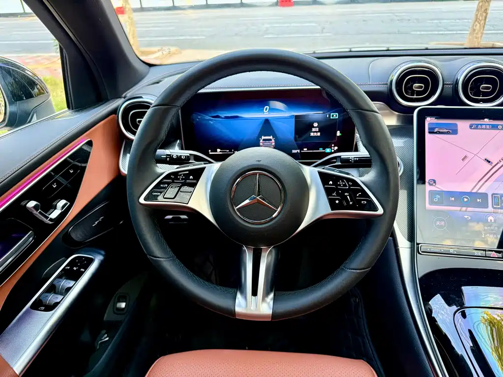 Mercedes-Benz GLC — миниатюра 14