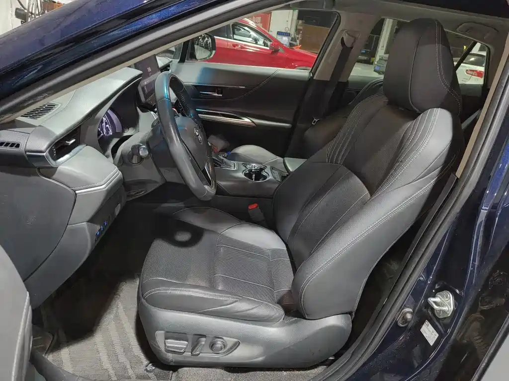 Toyota Harrier — миниатюра 10