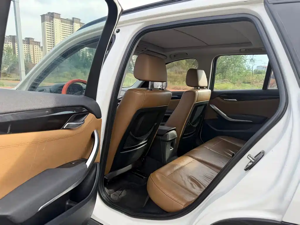 BMW X1 2010 xDrive28i