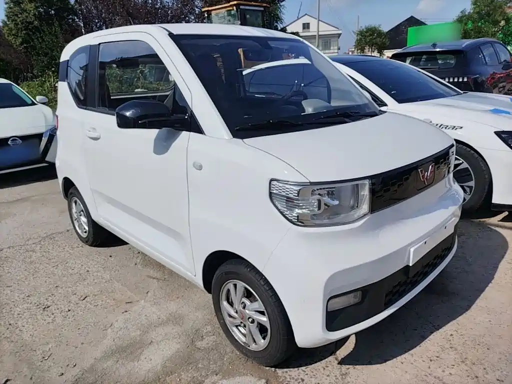 Wuling MINIEV — миниатюра 4