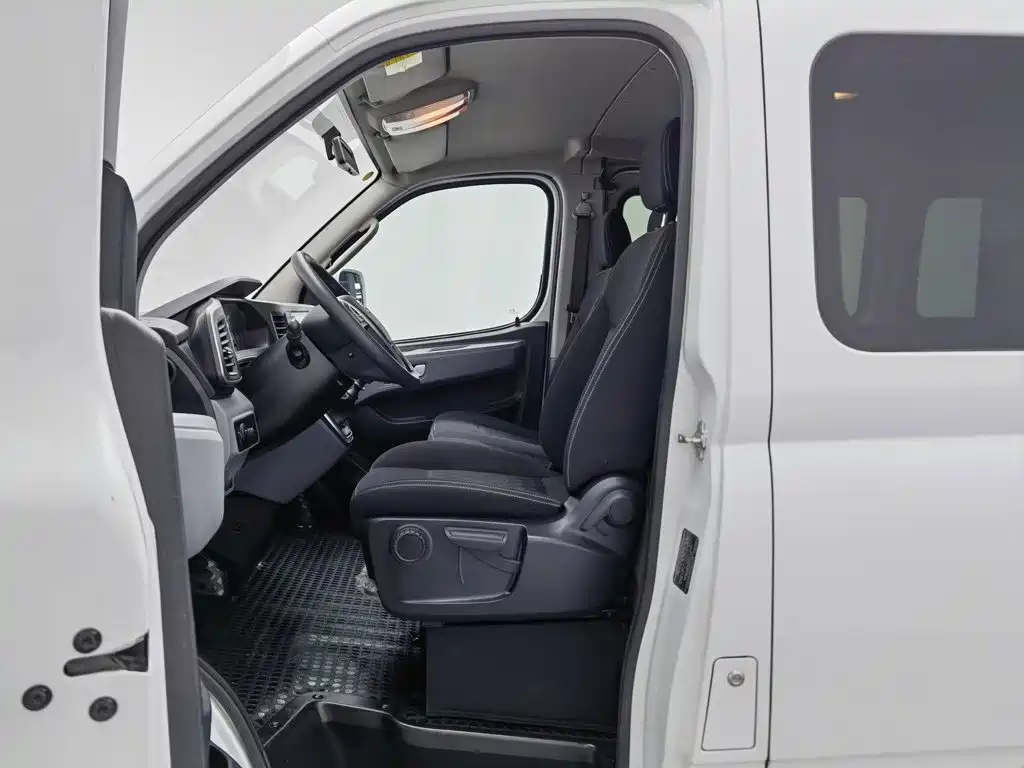 MAXUS V80 — миниатюра 10