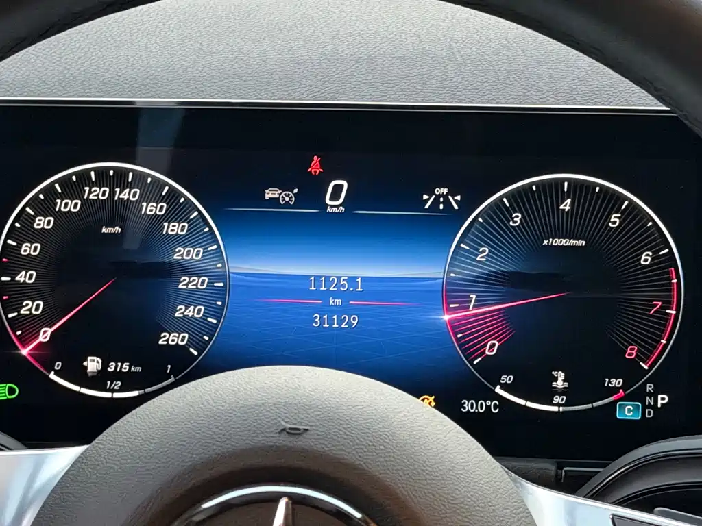 Mercedes-Benz GLA — миниатюра 15