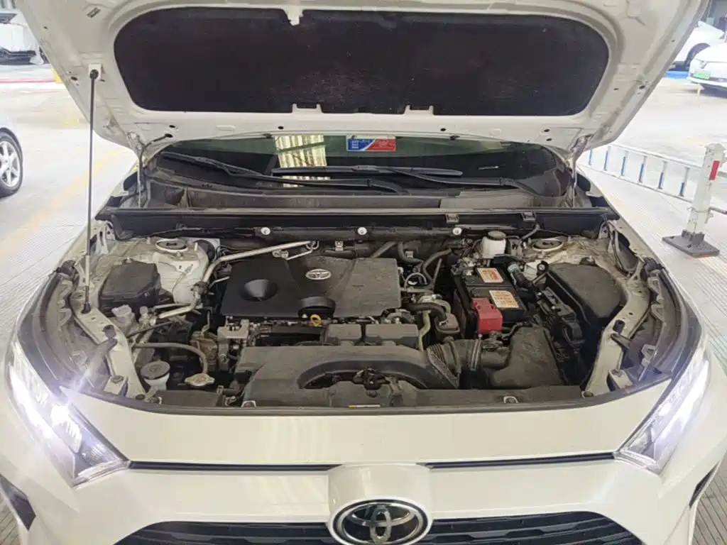 Toyota RAV4 — миниатюра 20