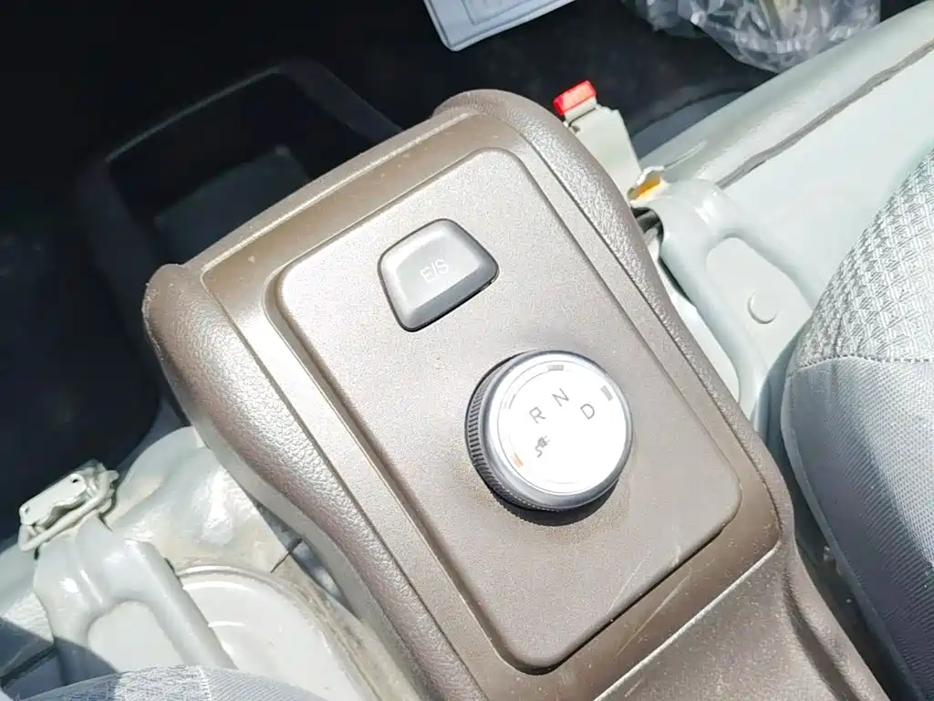 Wuling Rongguang EV — миниатюра 14