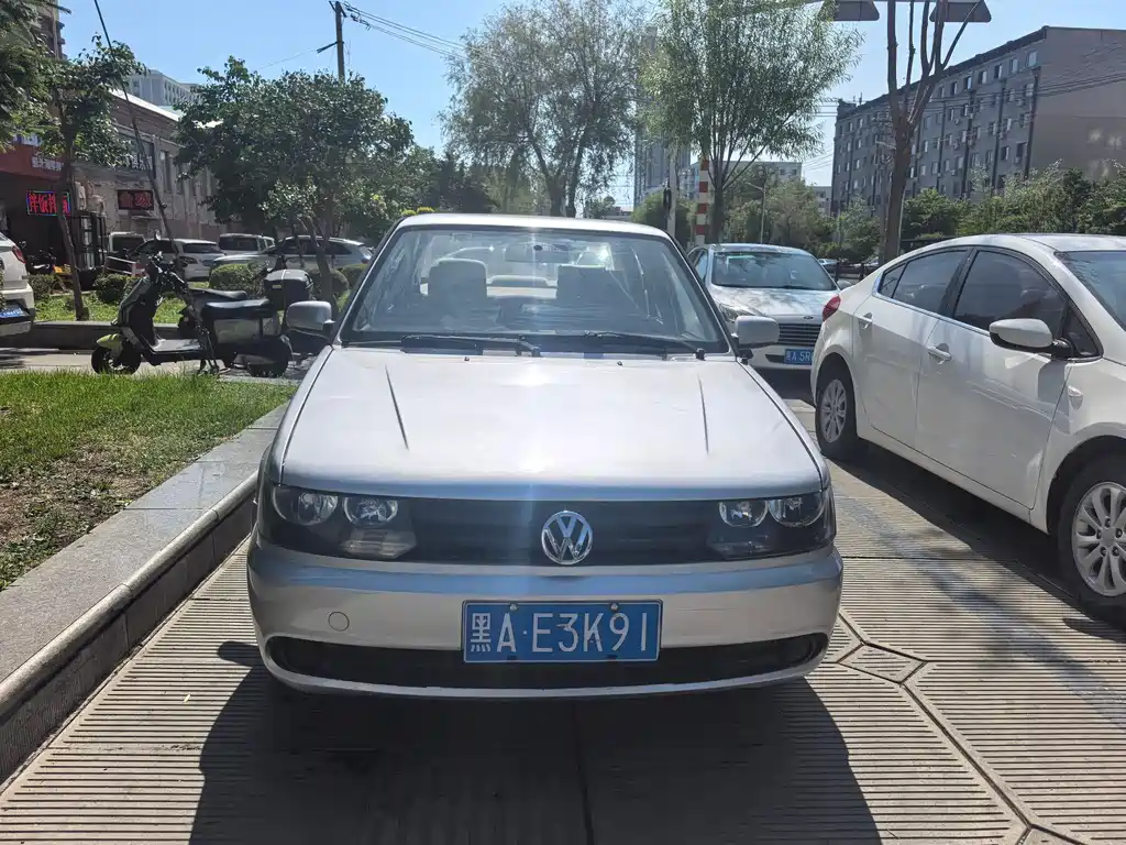 Volkswagen Jetta 1.6L Commemorative Edition, фото 2