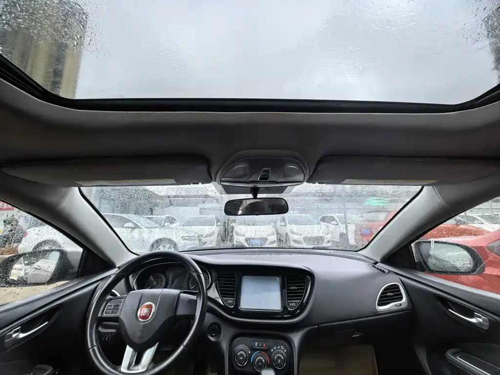 Fiat Viaggio — миниатюра 15