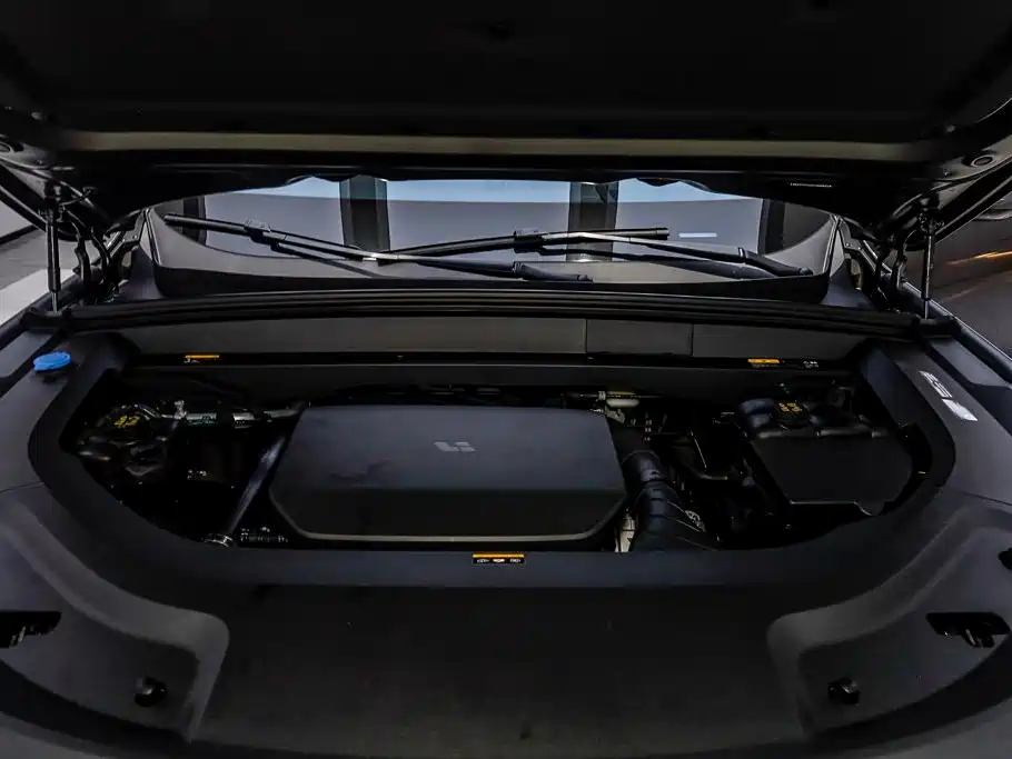 Li Auto Li L9 — миниатюра 18