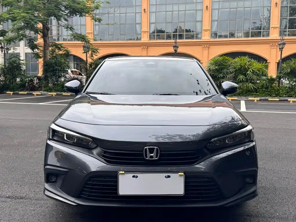Honda Civic 2022 240TURBO CVT